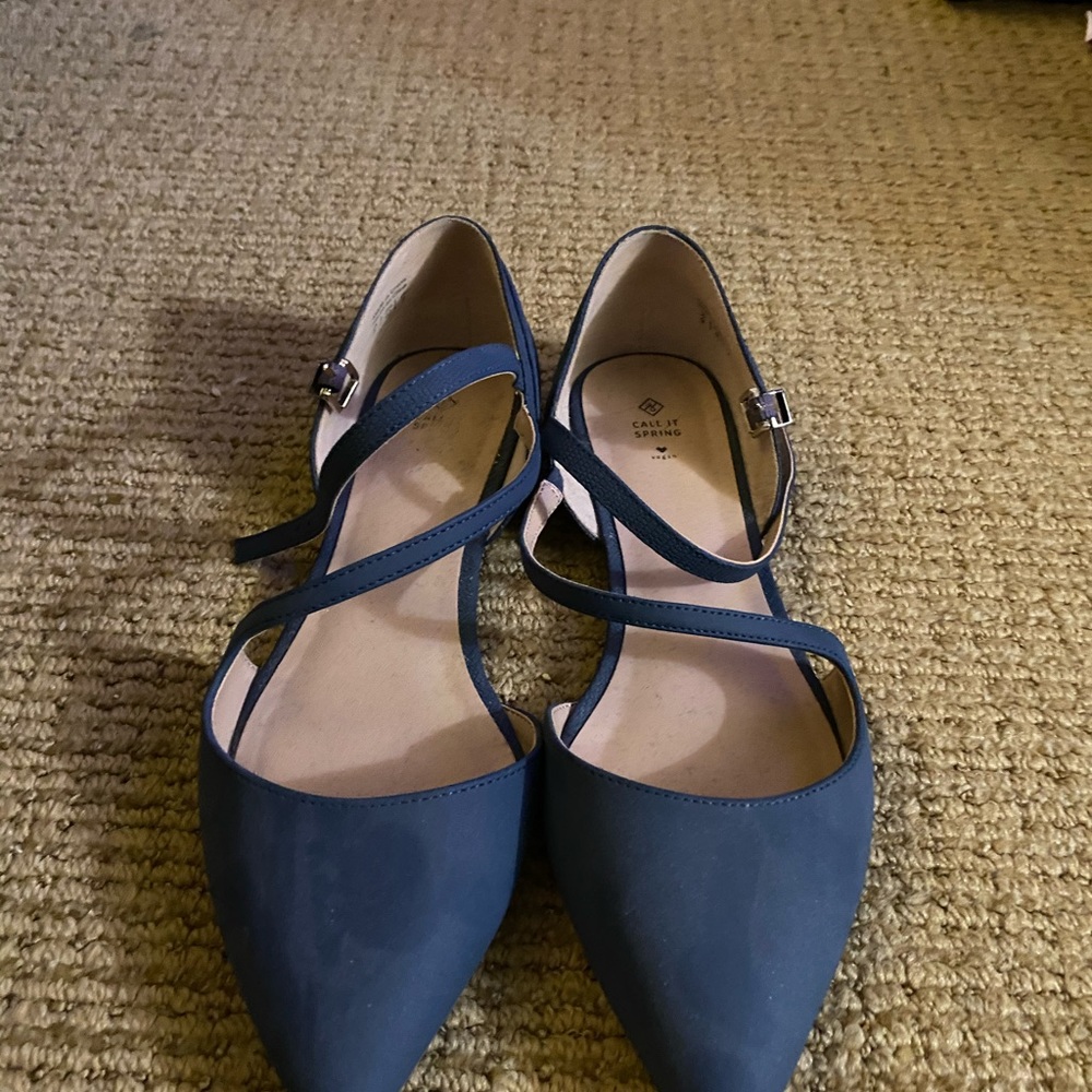 Womens flats